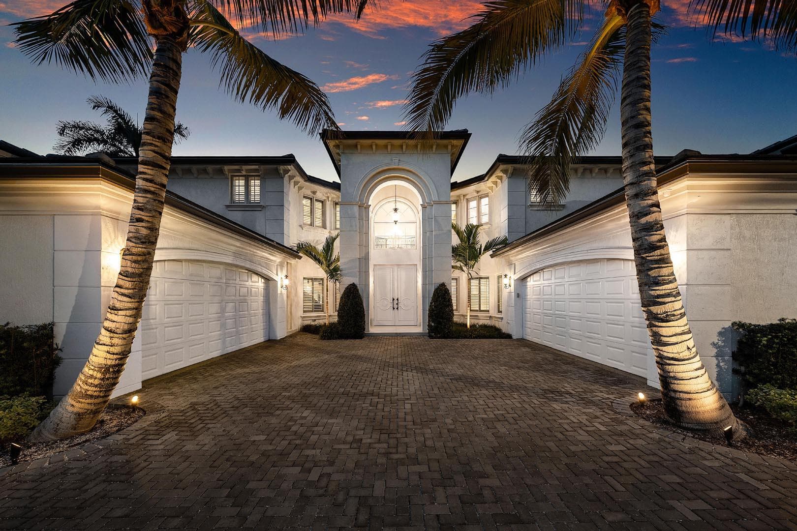 121 Royal Palm Way, Boca Raton, FL 33432 60