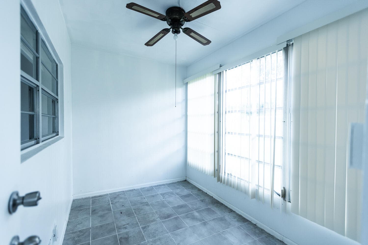5161 W Oakland Park Boulevard 106, Lauderdale Lakes, FL 33313 8