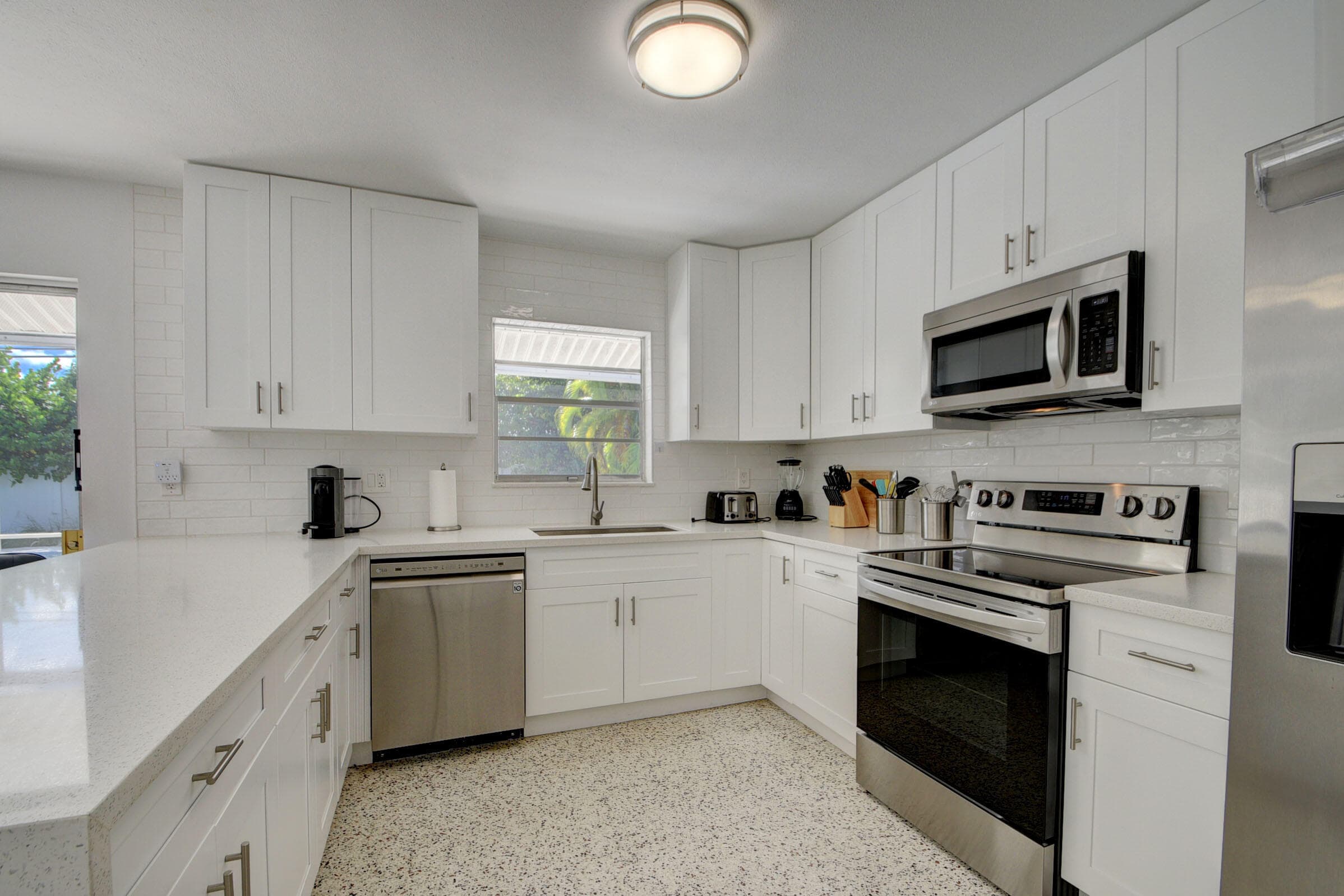 1171 Bimini Lane, Singer Island, FL 33404 21