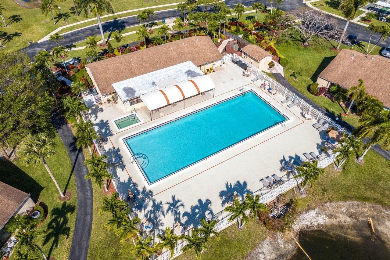 816 Sky Pine Way G, Greenacres, FL 33415 36