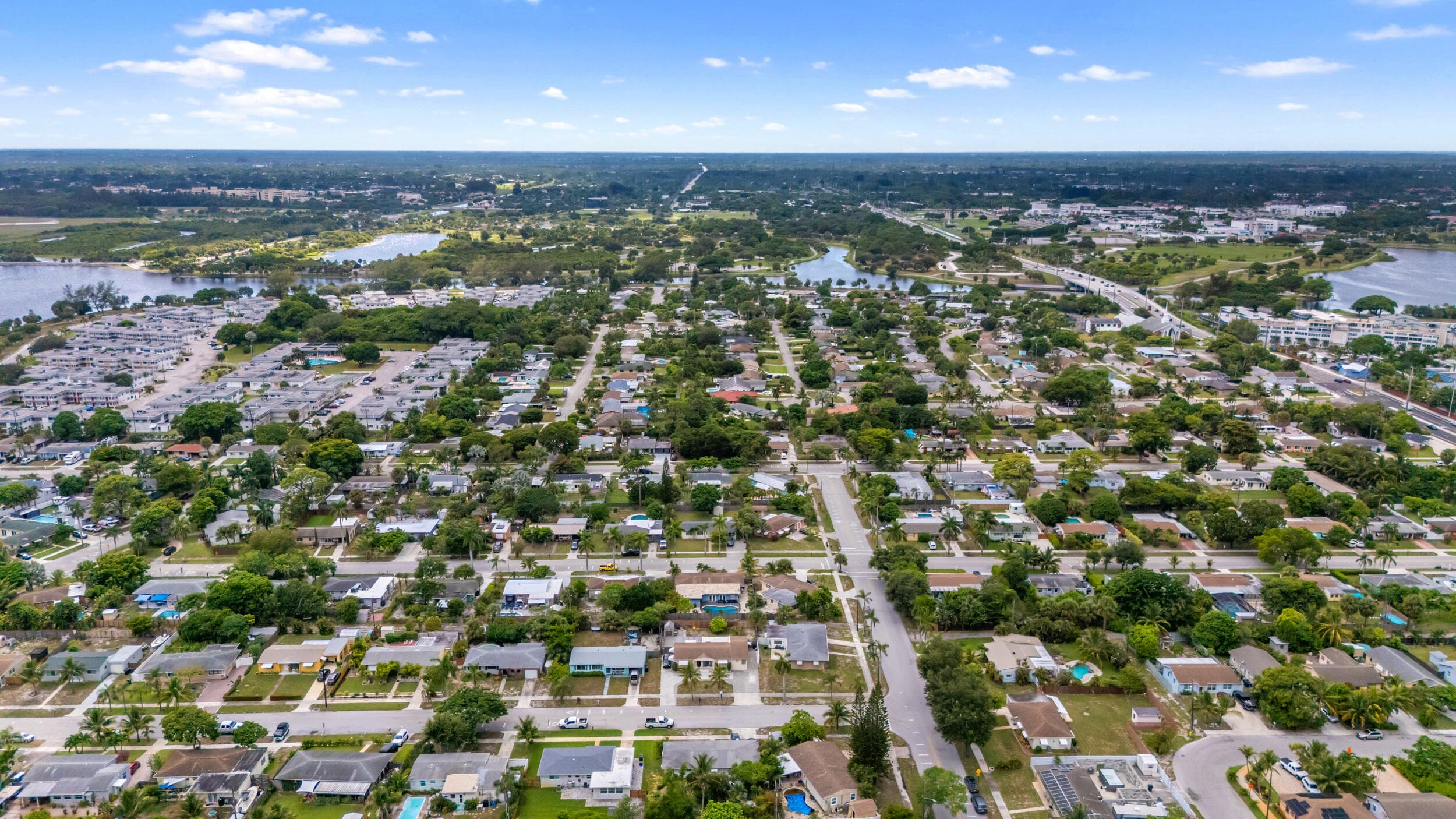 808 Wright Drive, Lake Worth, FL 33461 37
