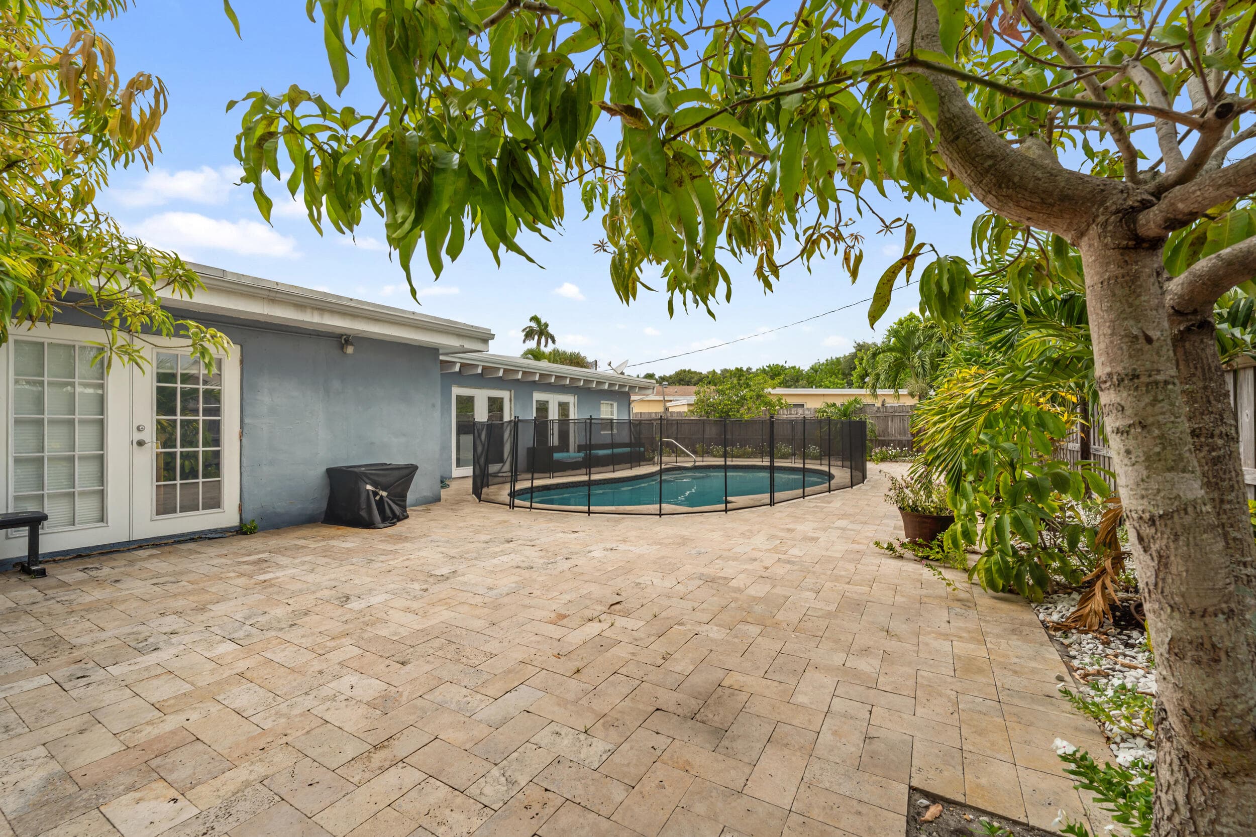 808 Wright Drive, Lake Worth, FL 33461 22