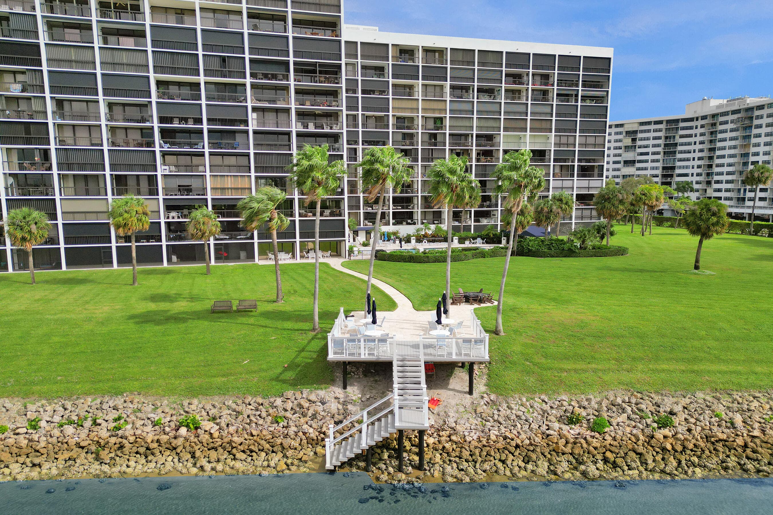 356 Golfview Road 609, North Palm Beach, FL 33408 48