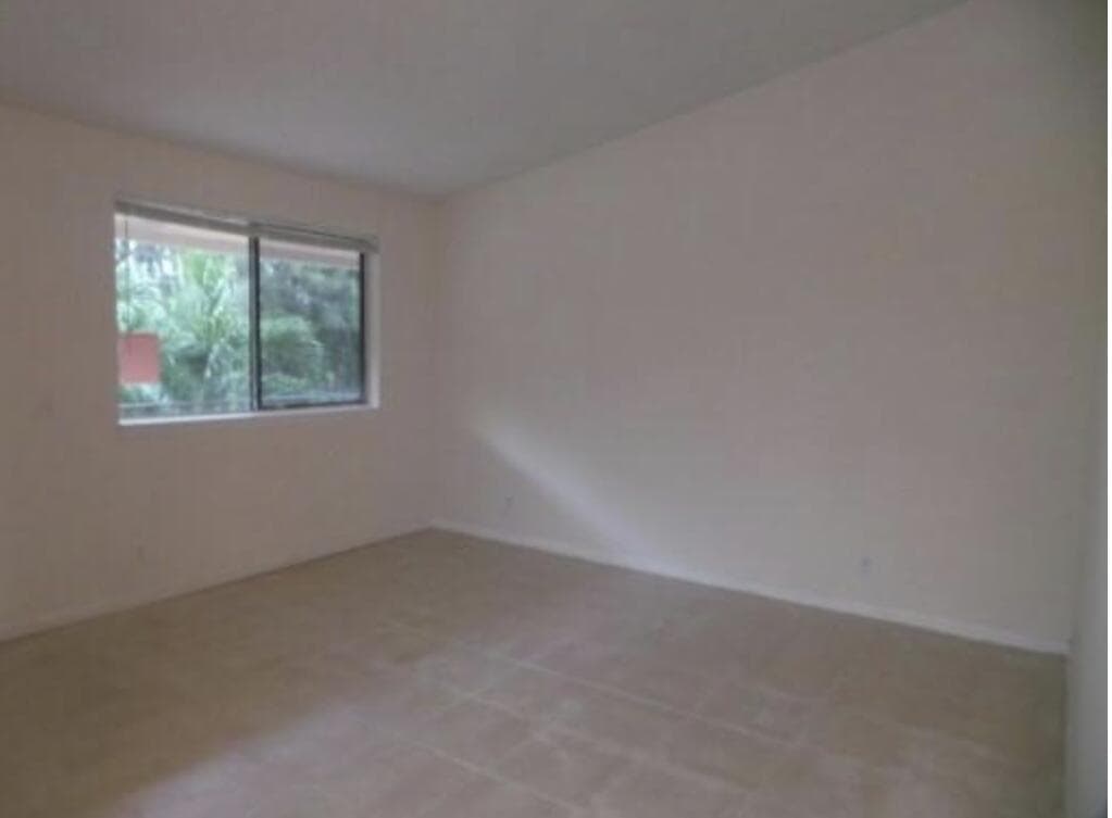 200 Nottingham Circle J, Greenacres, FL 33463 5