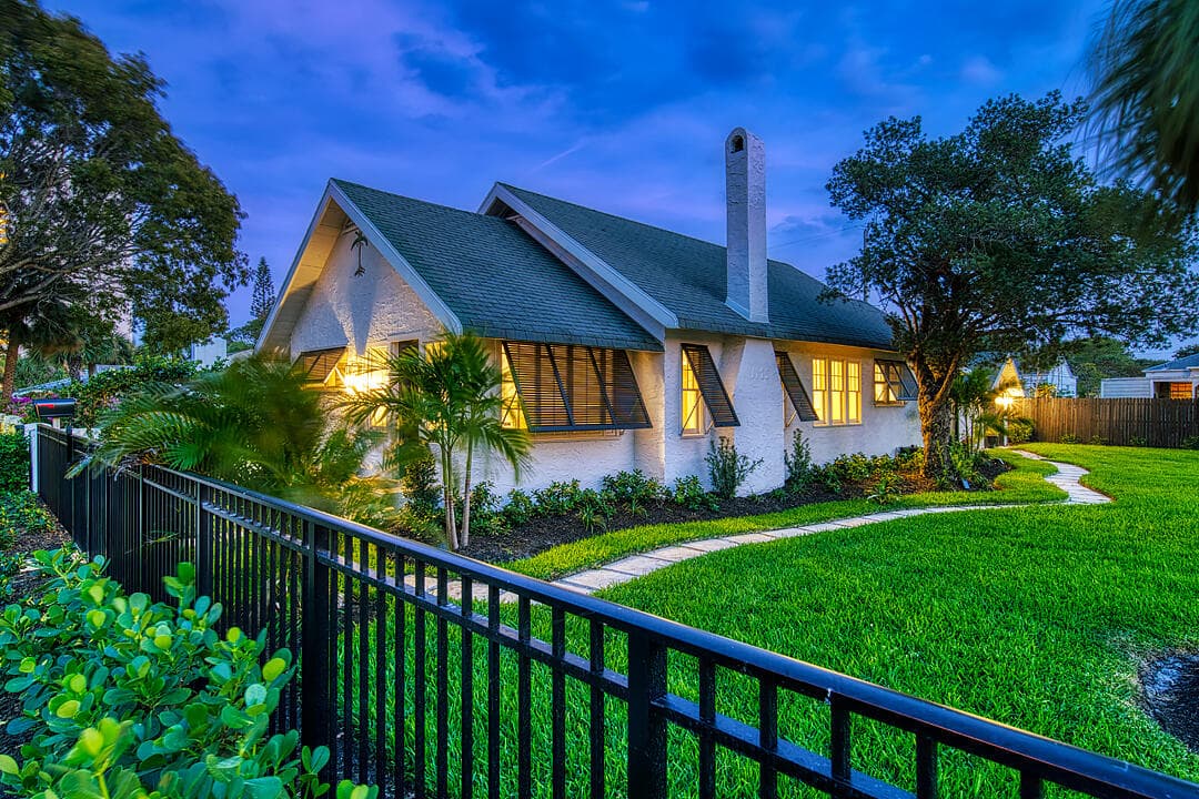 436 51st Street, West Palm Beach, FL 33407 24