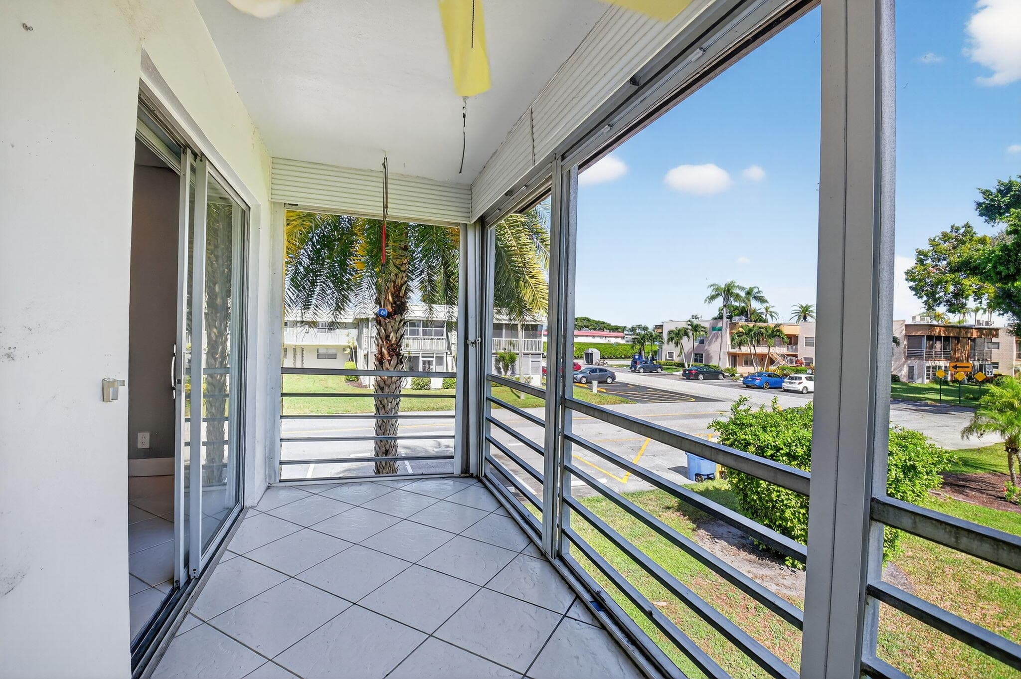 624 Flanders M, Delray Beach, FL 33484 25