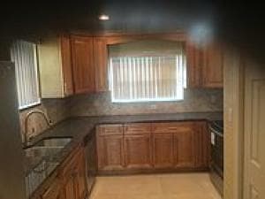 212 NW 6th Avenue, Boynton Beach, FL 33435 2