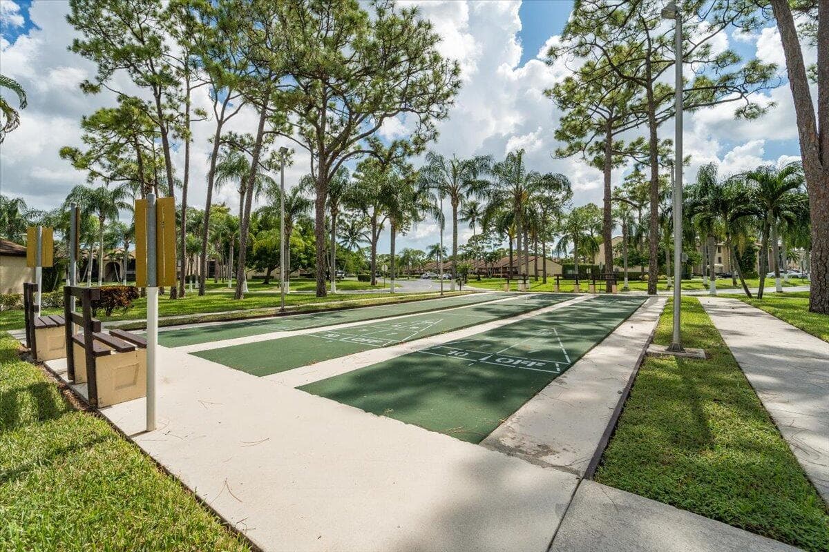 630 Sea Pine Way A, Greenacres, FL 33415 28