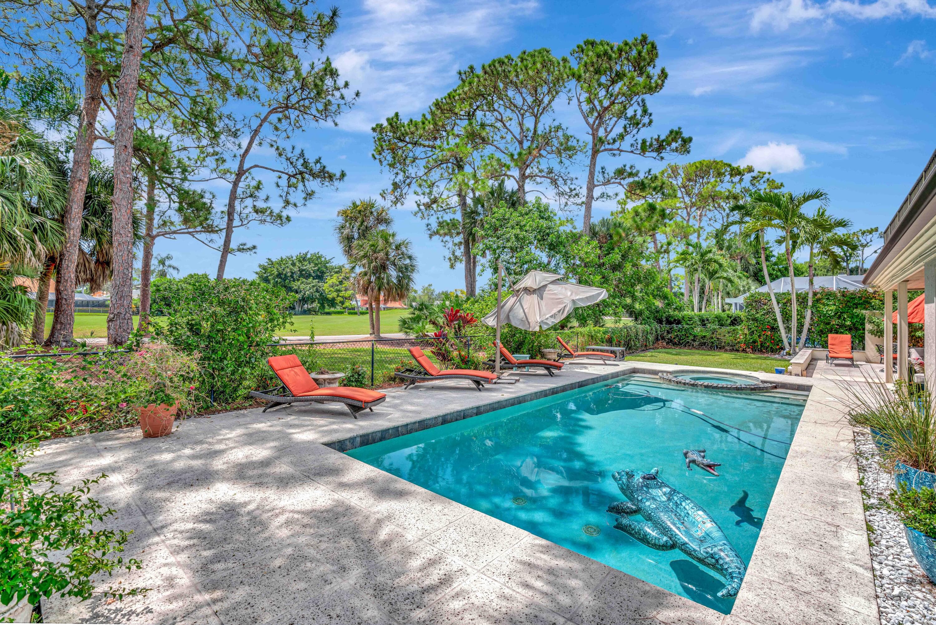 11 Berwick Road NE, Palm Beach Gardens, FL 33418 73
