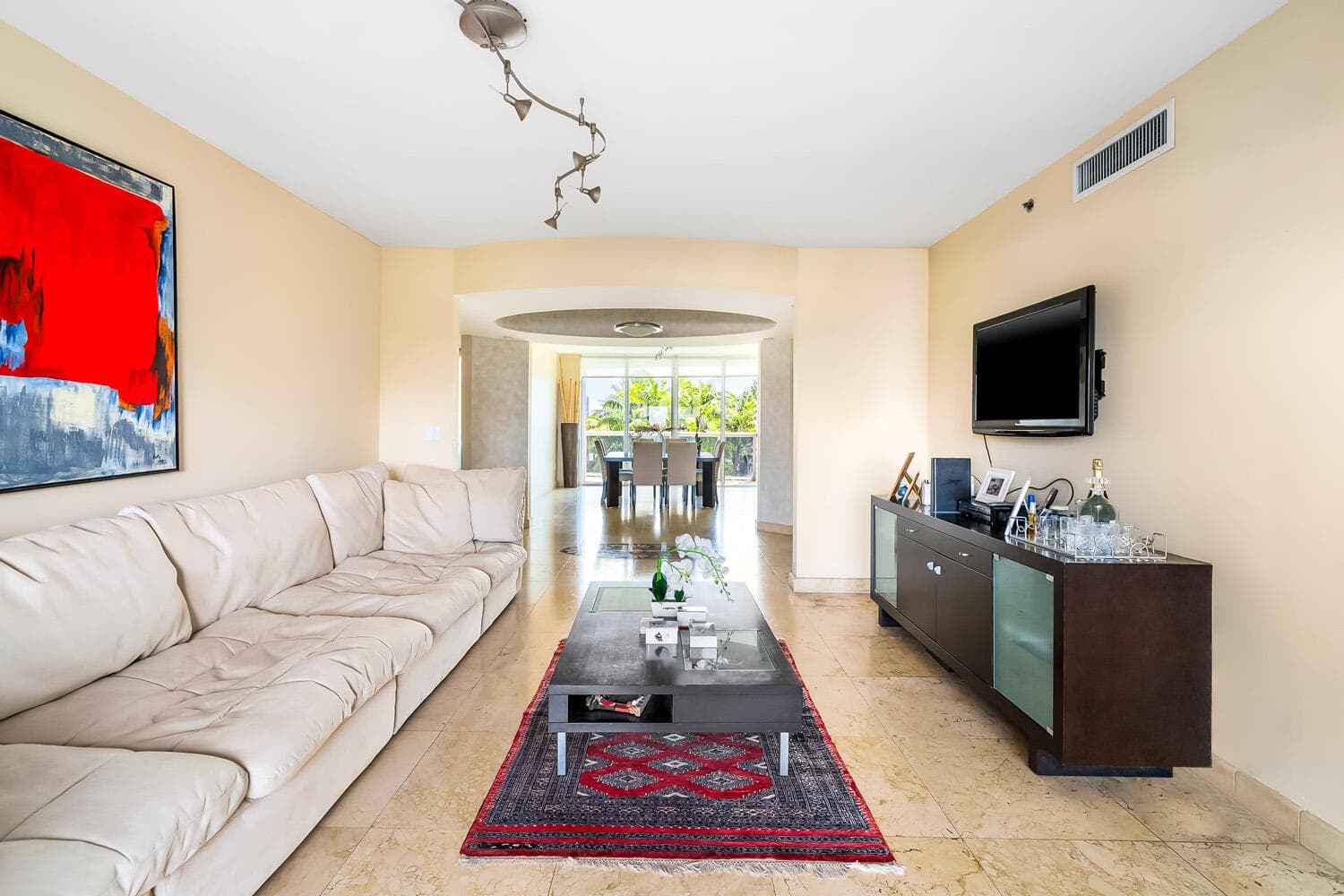 18911 Collins Avenue 506 On 5th Floor, Sunny Isles Beach, FL 33160 17