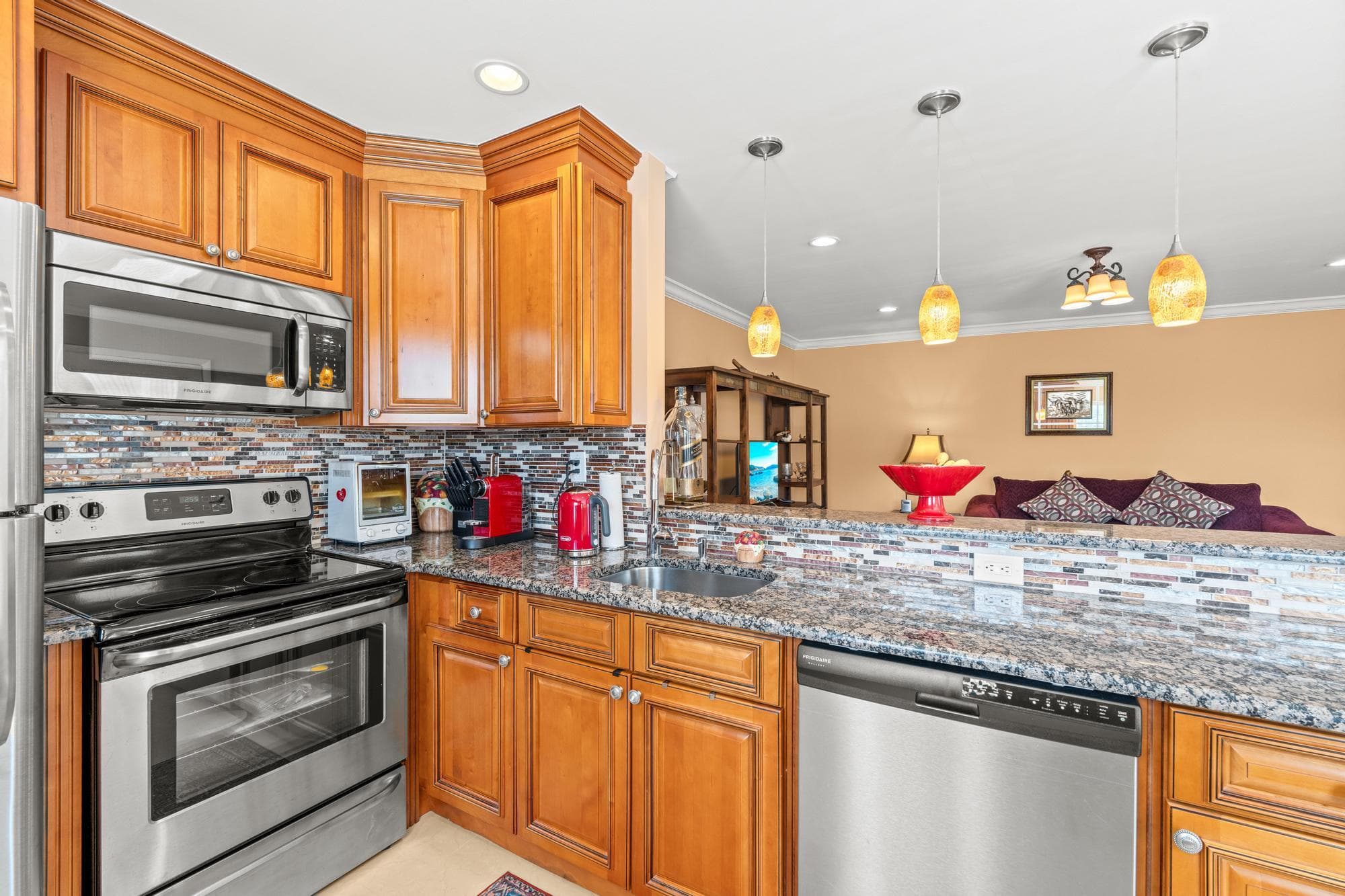 480 Flanders J, Delray Beach, FL 33484 9