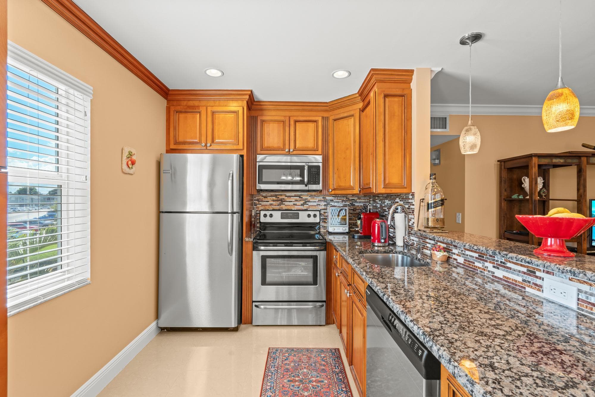 480 Flanders J, Delray Beach, FL 33484 26