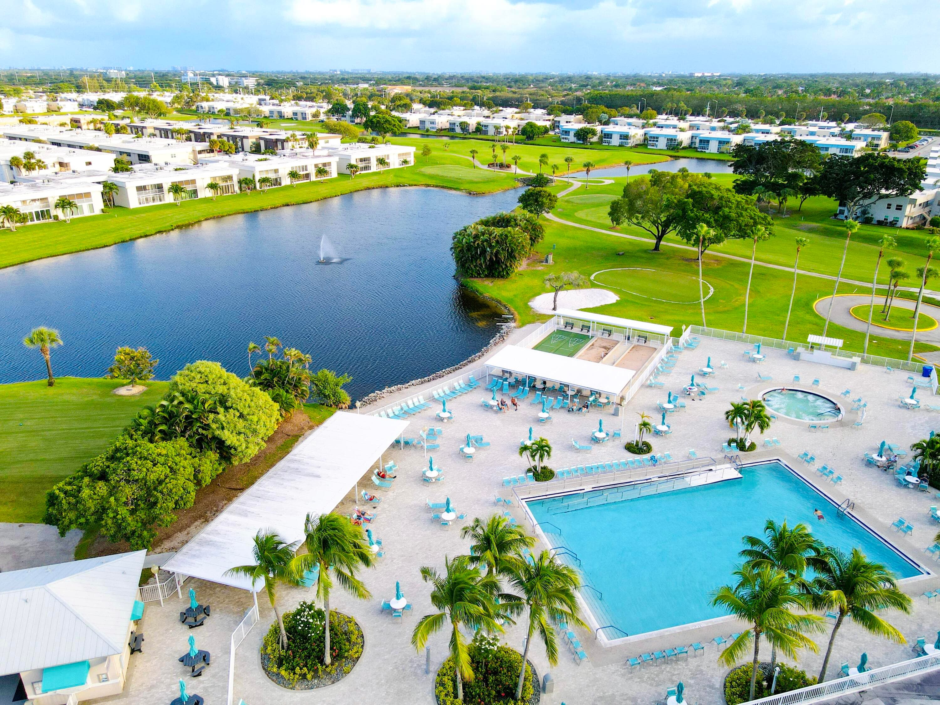480 Flanders J, Delray Beach, FL 33484 33
