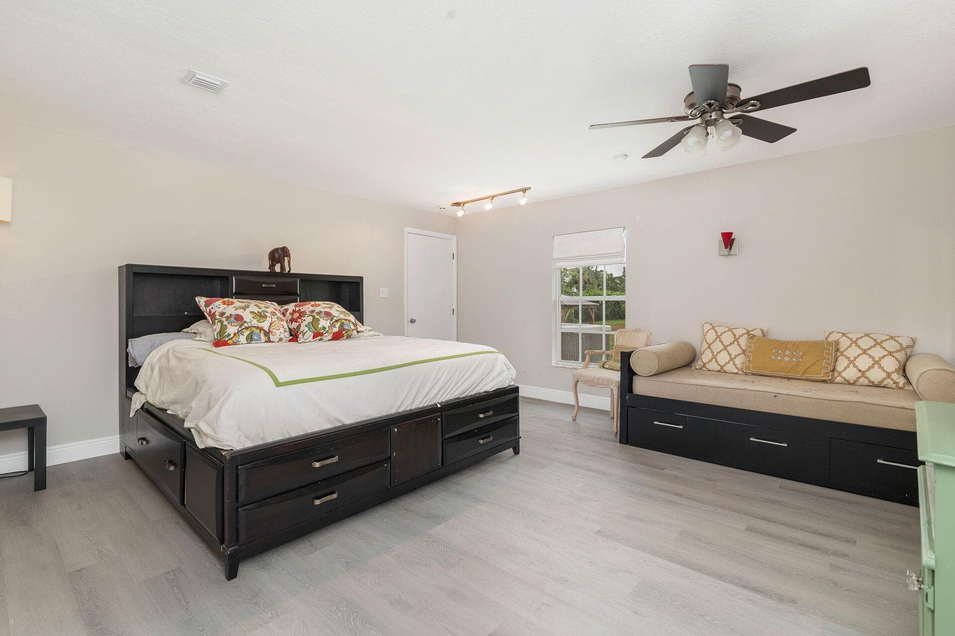 2770 E Road, Loxahatchee Groves, FL 33470 23