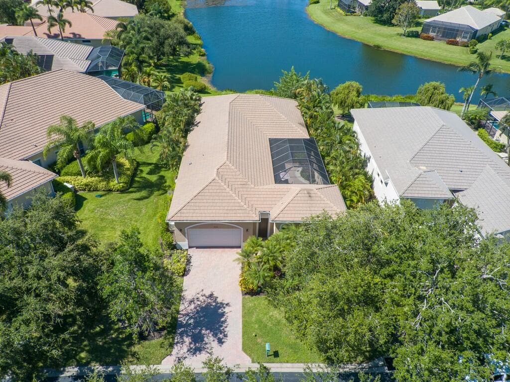 1208 Riverwind Circle, Vero Beach, FL 32967 38