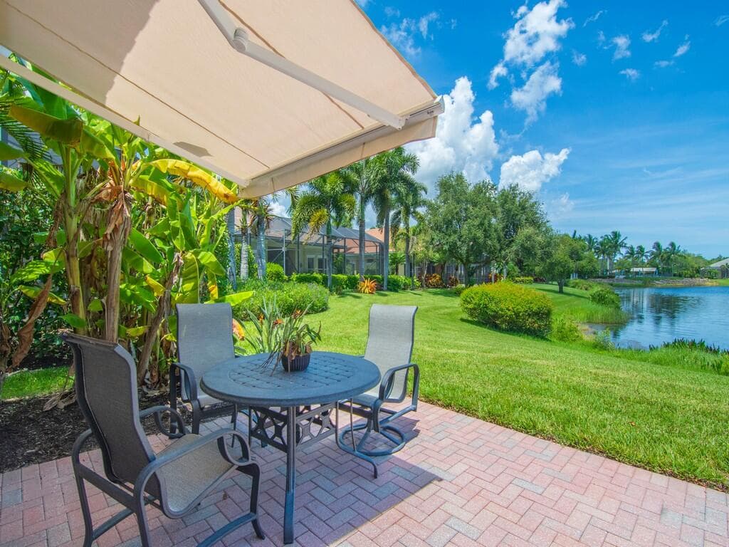 1208 Riverwind Circle, Vero Beach, FL 32967 33