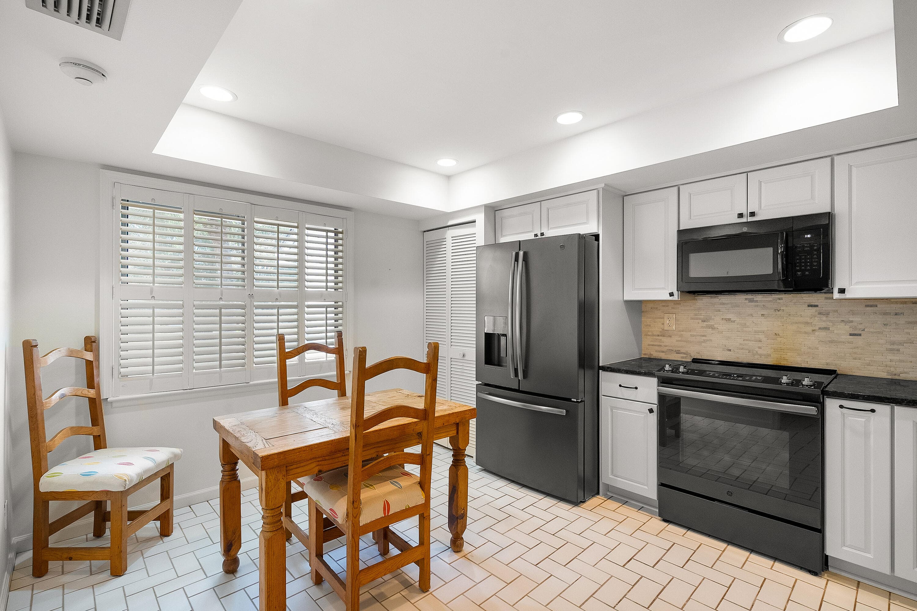 6403 SE Brandywine Court 223, Stuart, FL 34997 9