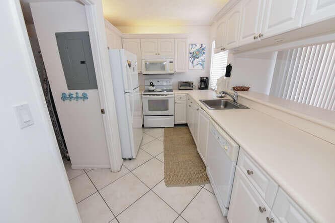 353 S Us Highway 1 F306, Jupiter, FL 33477 7