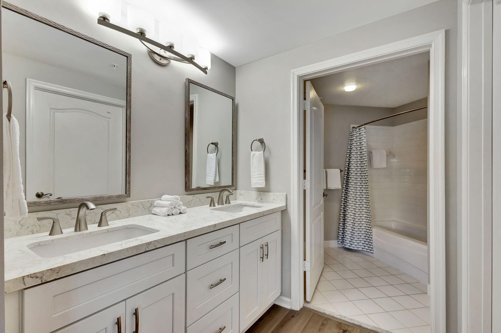 300 Uno Lago Drive 101, Juno Beach, FL 33408 27