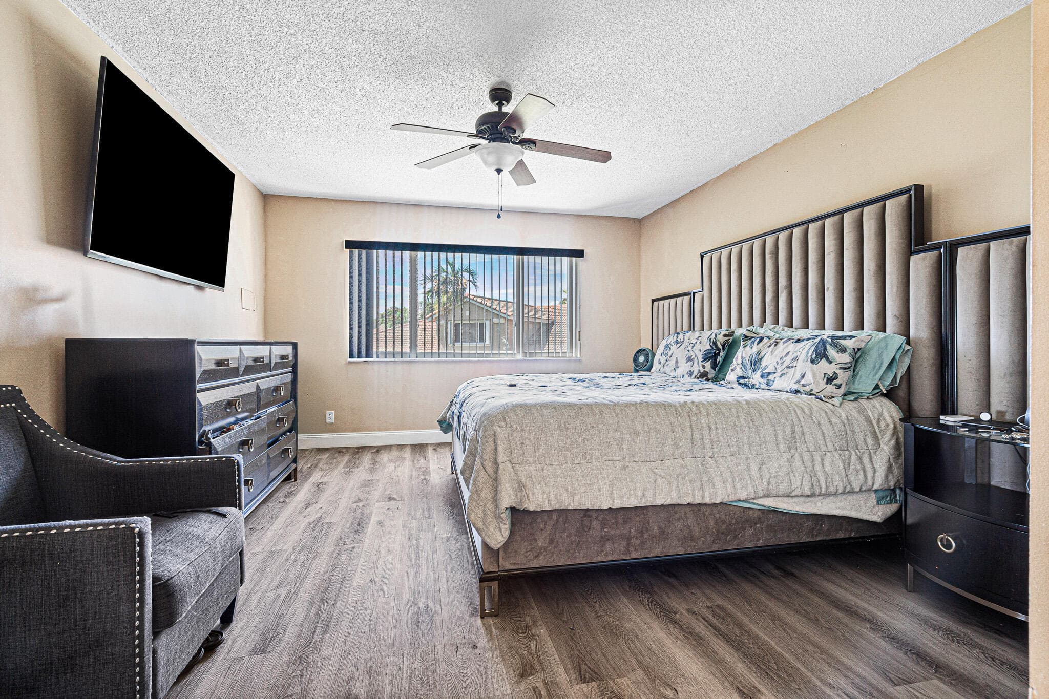 15822 SW 10th Street, Pembroke Pines, FL 33027 17