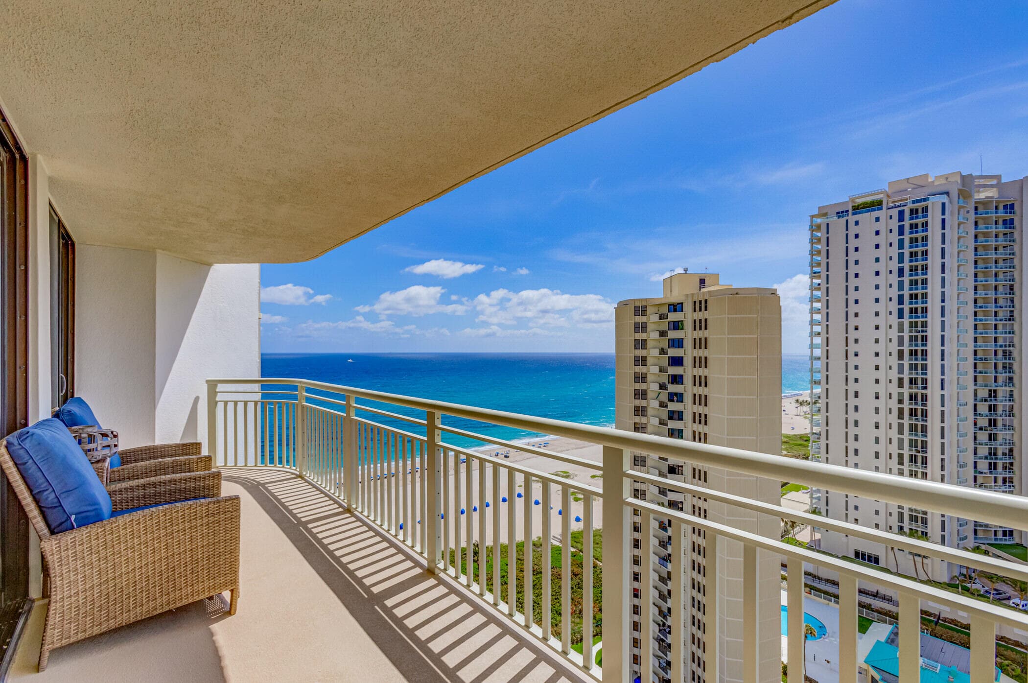 3000 N Ocean Drive 22 G, Singer Island, FL 33404 2