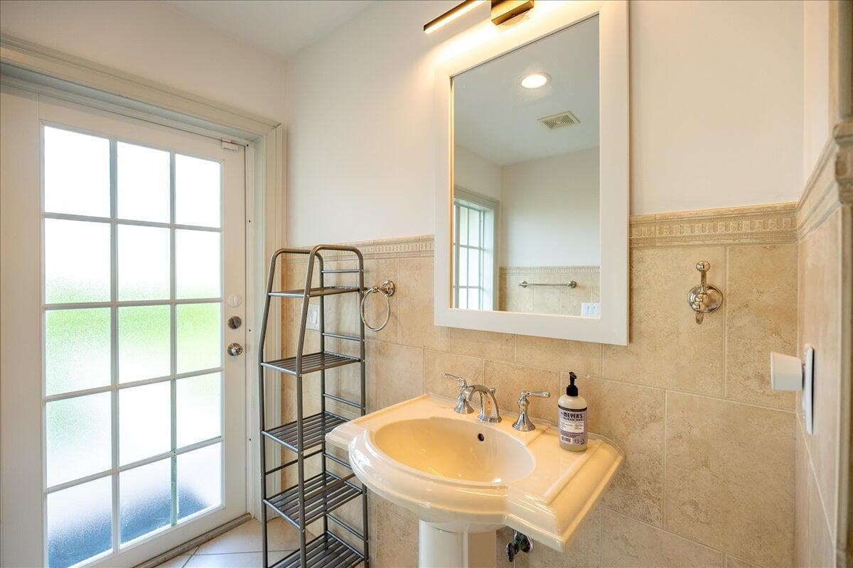 1947 NW Palmetto Terrace, Stuart, FL 34994 30