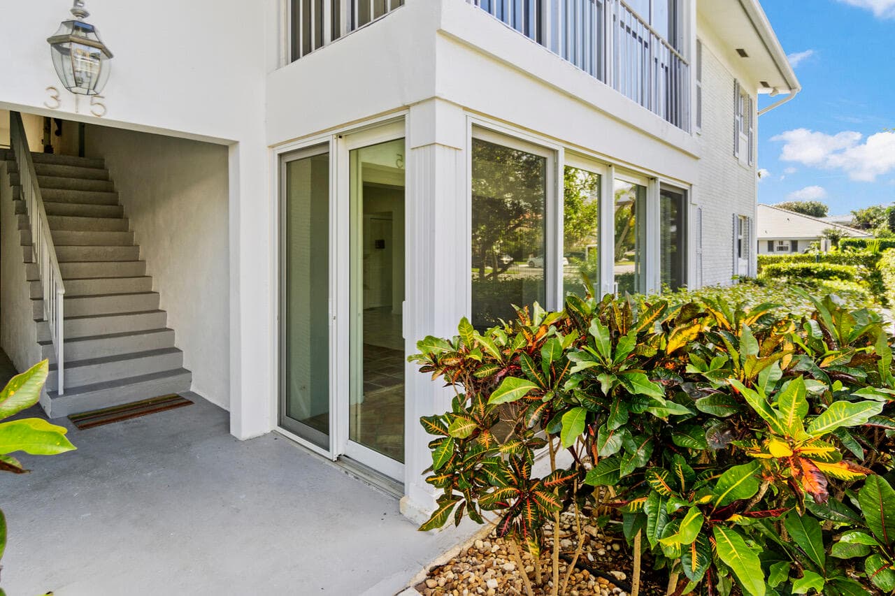 315 Venetian Drive 4, Delray Beach, FL 33483 26