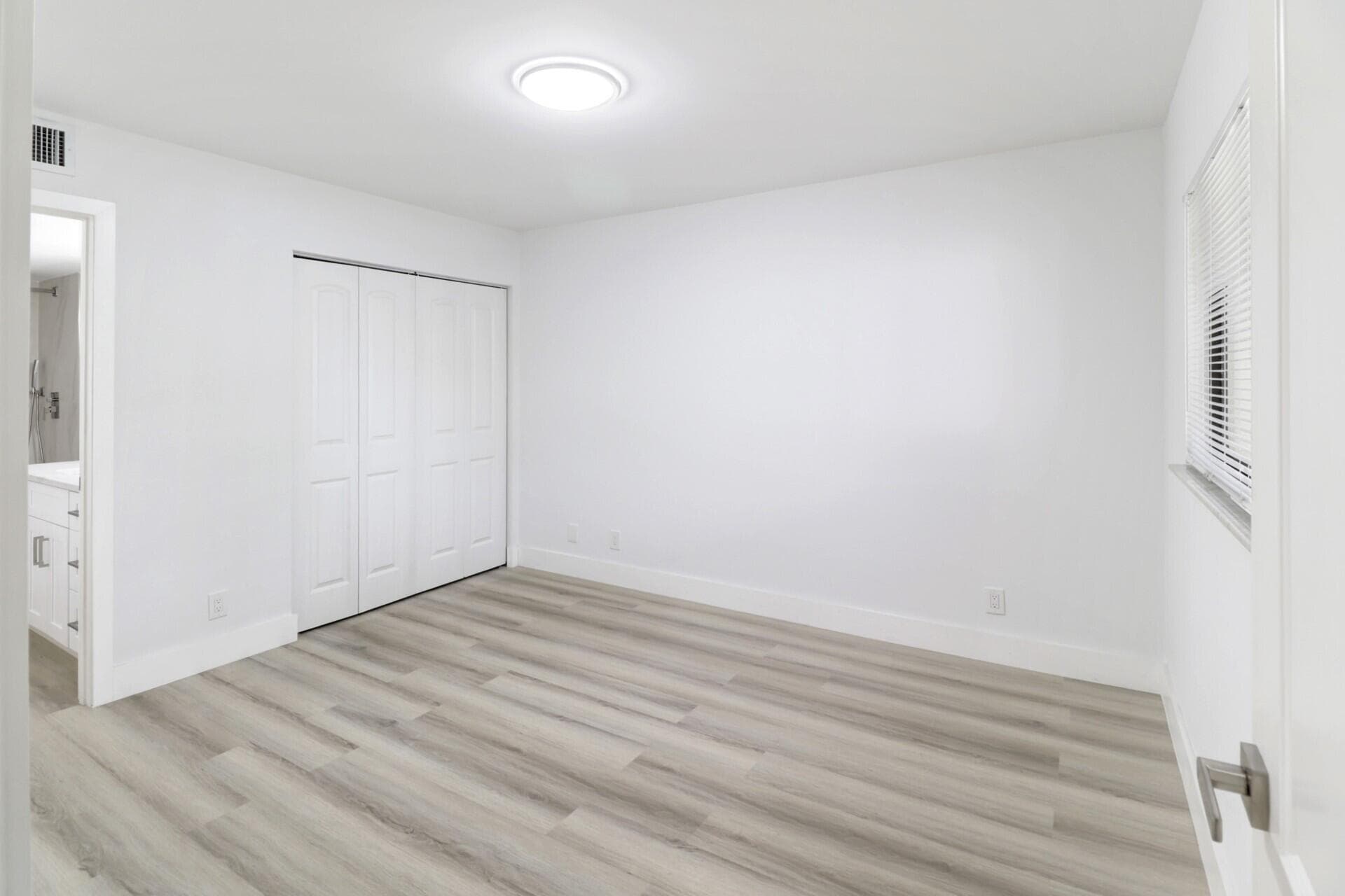7270 Ashford Place 106, Delray Beach, FL 33446 27