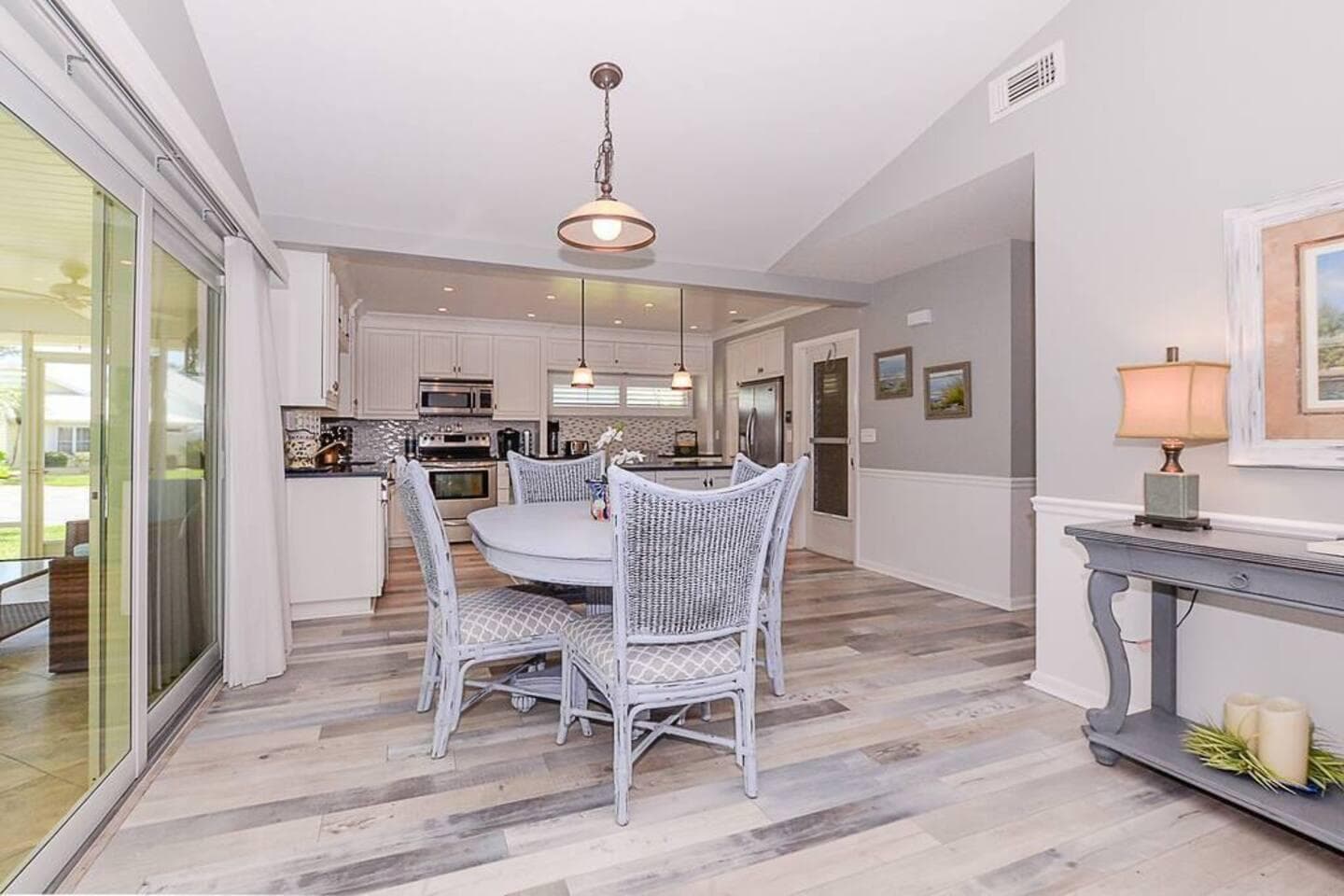 4031 NE Breakwater Drive, Jensen Beach, FL 34957 11