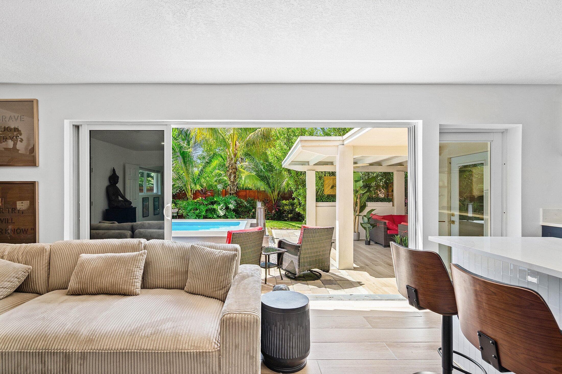 2041 NE 30th Street, Fort Lauderdale, FL 33306 14
