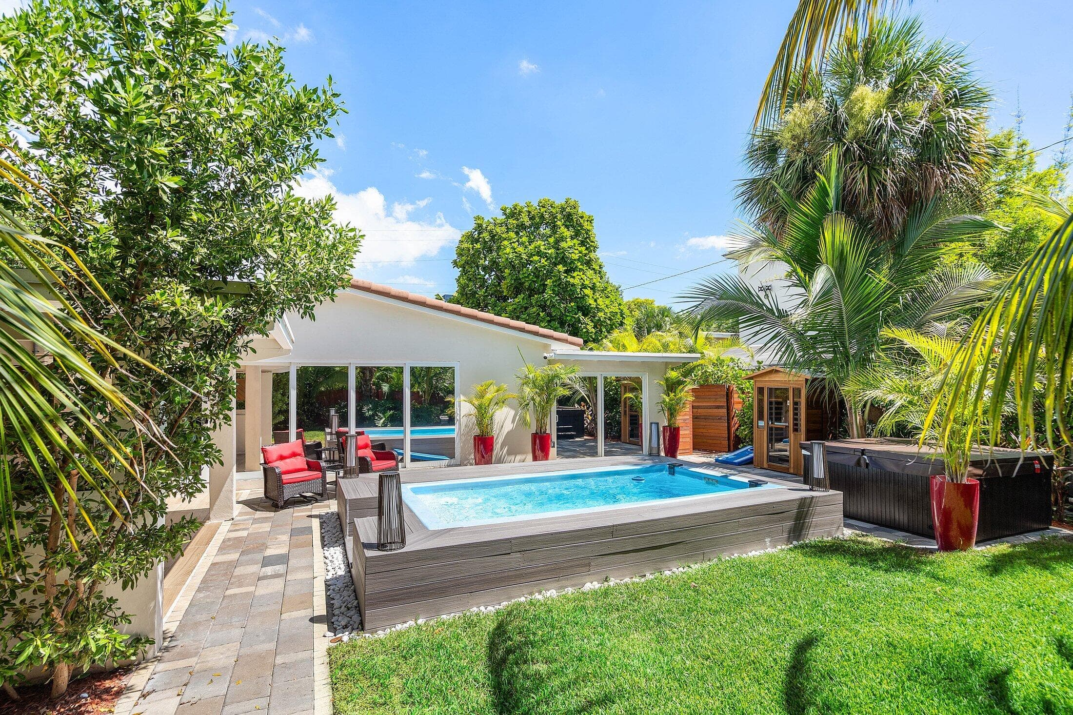 2041 NE 30th Street, Fort Lauderdale, FL 33306 39