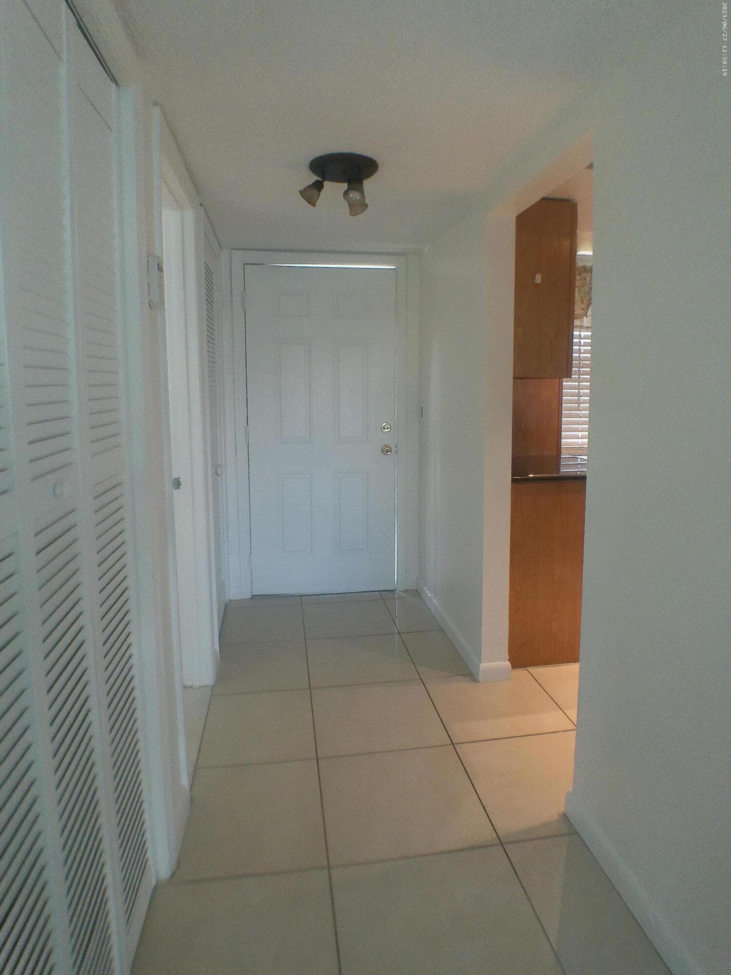 9872 Marina Boulevard 1434, Boca Raton, FL 33433 28
