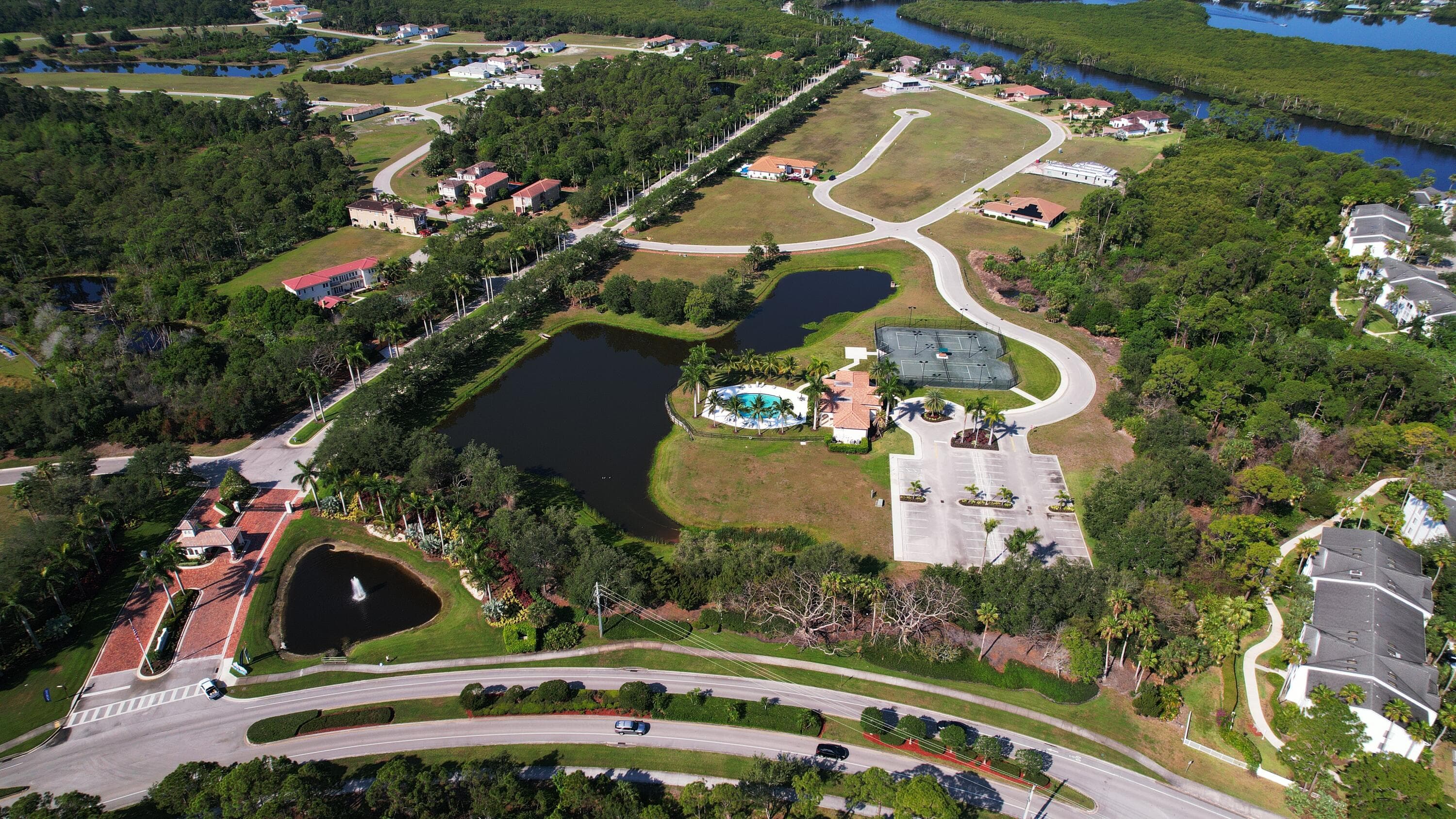 179 SE Via Lago Garda, Port St. Lucie, FL 34952 16