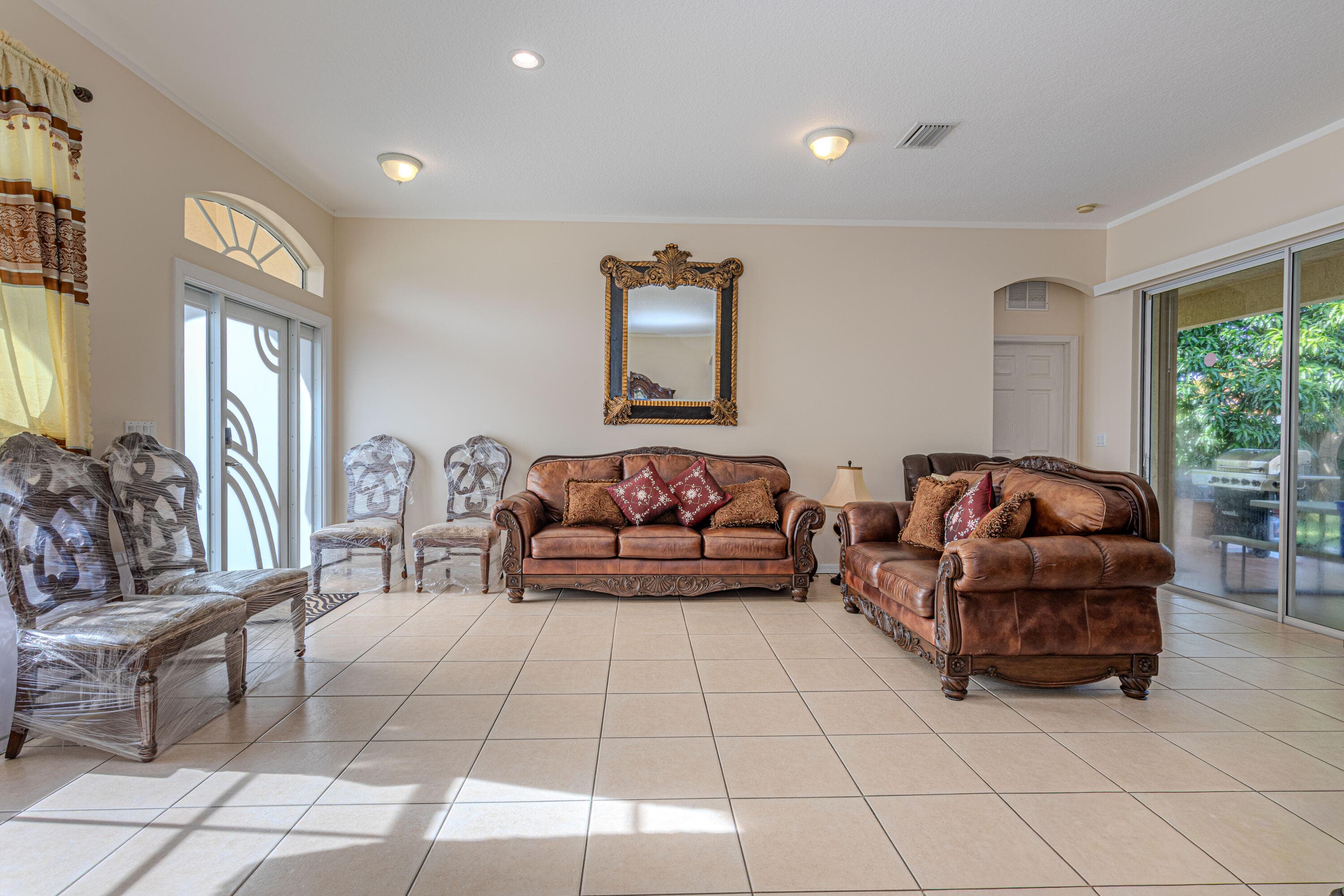 1518 SW Hutchins Street, Port St. Lucie, FL 34983 5