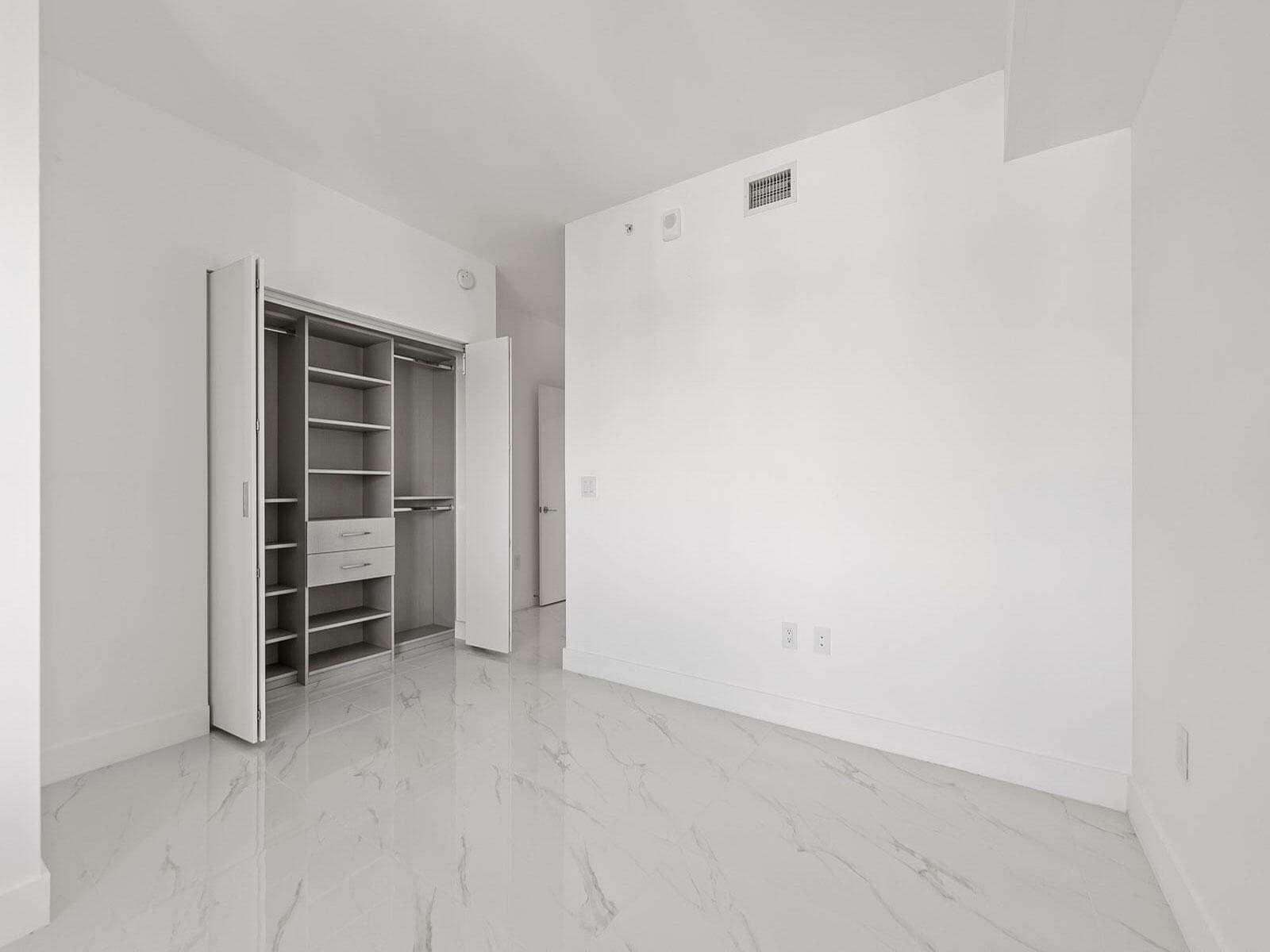 700 NE 24th Street 3002, Miami, FL 33137 22