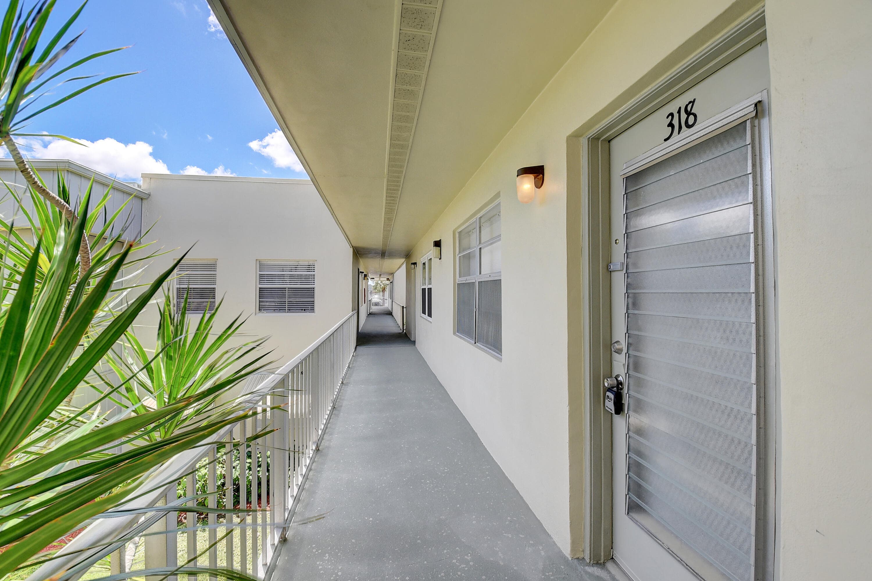 318 Monaco G G, Delray Beach, FL 33446 7