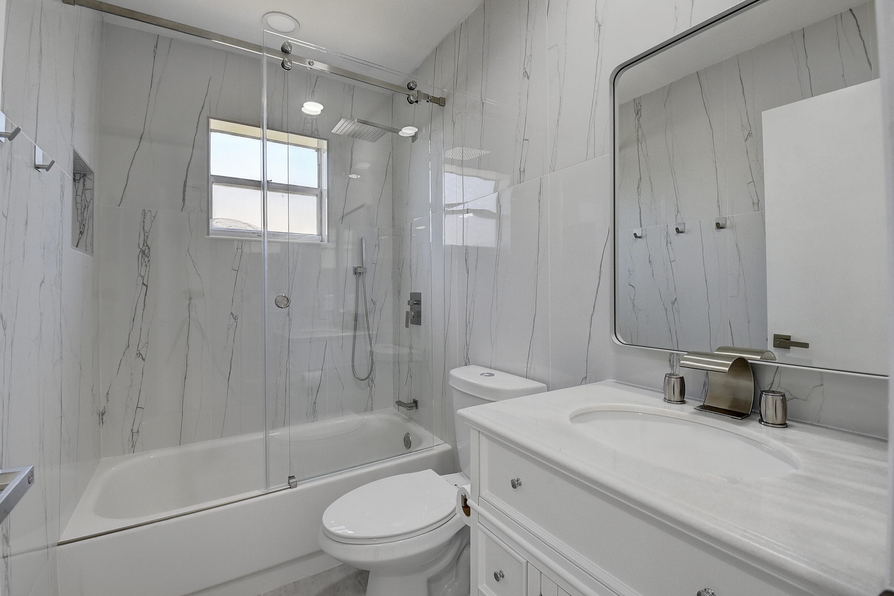 318 Monaco G G, Delray Beach, FL 33446 16