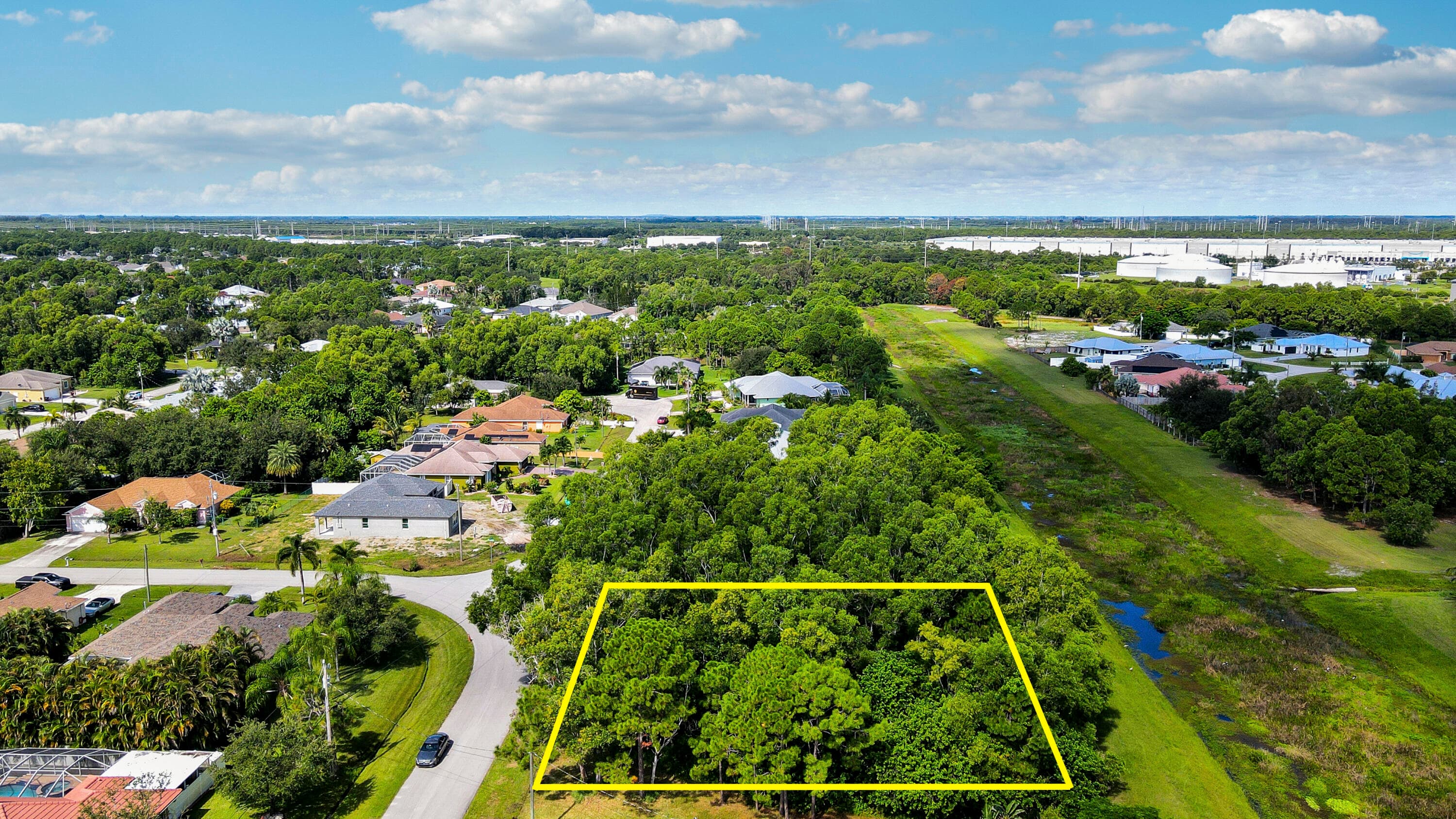 5488 NW Boydga Avenue, Port St. Lucie, FL 34986 25