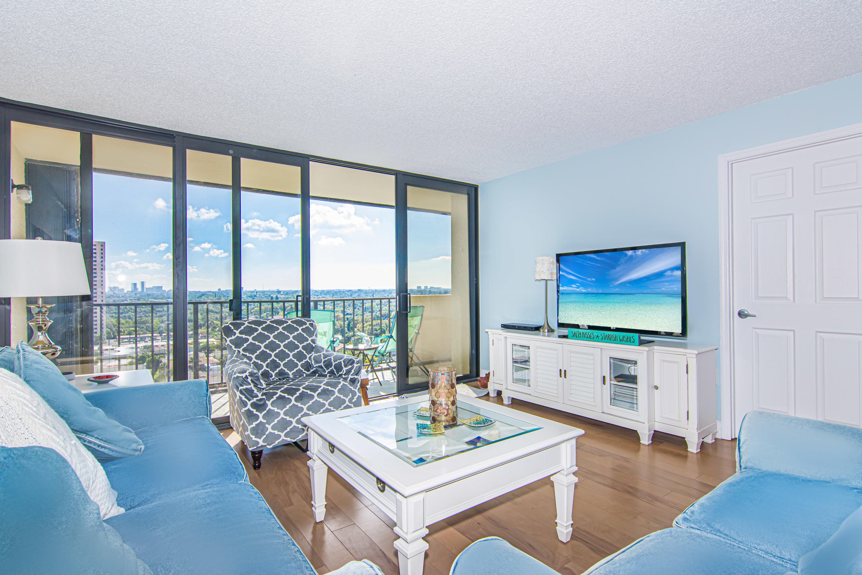5600 N Flagler Drive 1404, West Palm Beach, FL 33407 14
