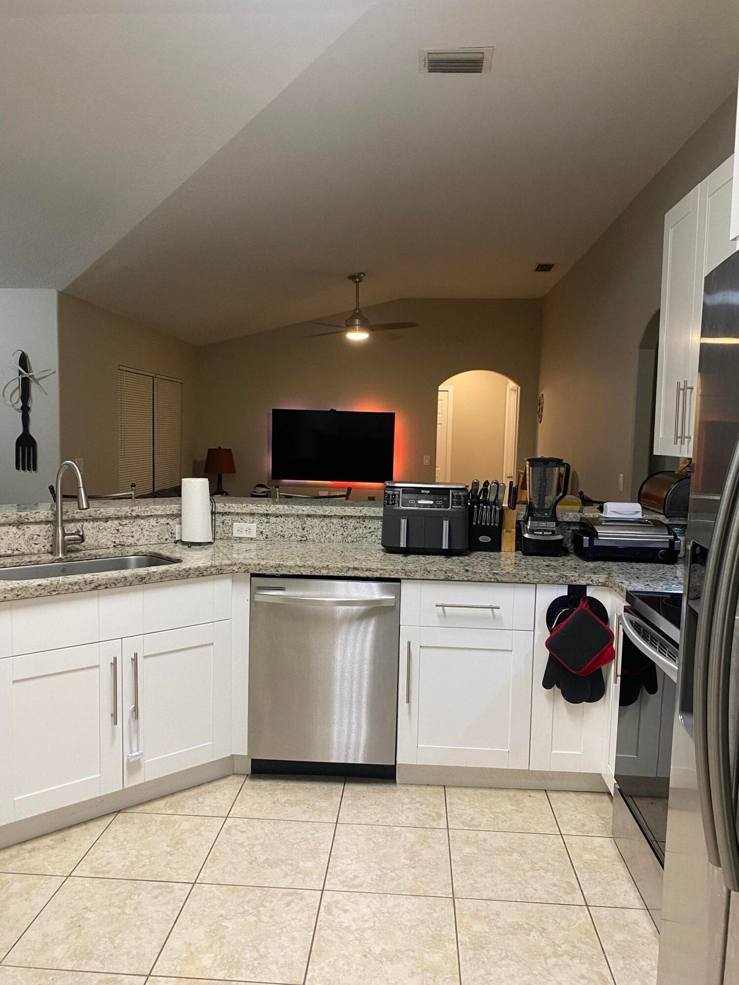 6531 NW Chugwater Circle, Port St. Lucie, FL 34983 8