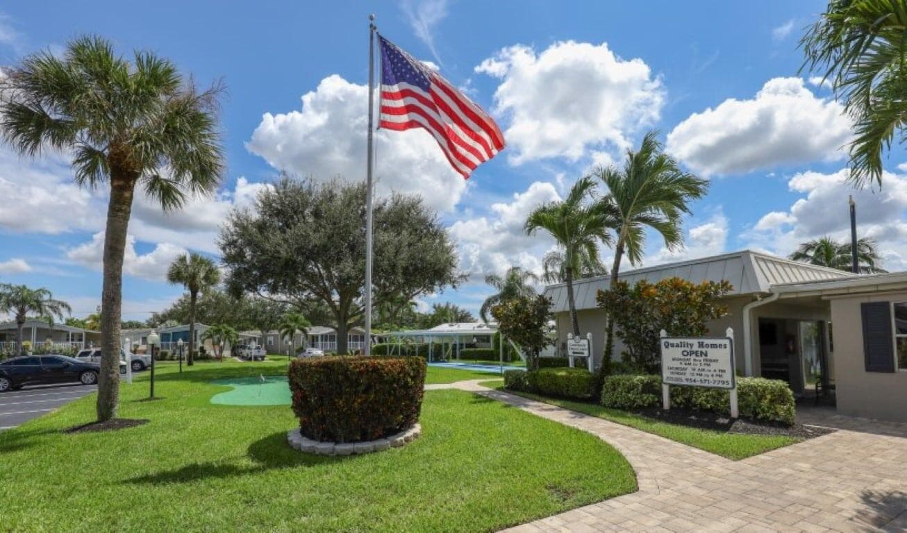 6881 NW 43rd Terrace, Coconut Creek, FL 33073 40