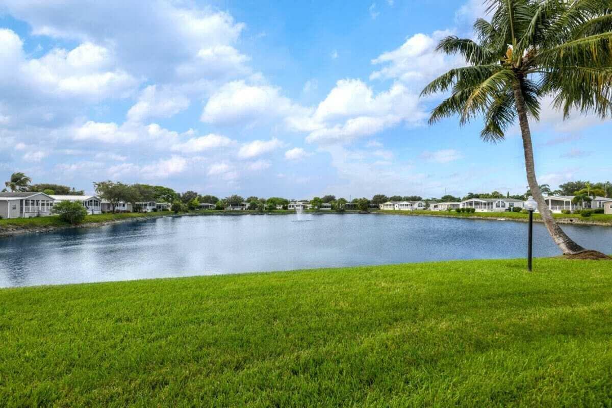 6881 NW 43rd Terrace, Coconut Creek, FL 33073 49
