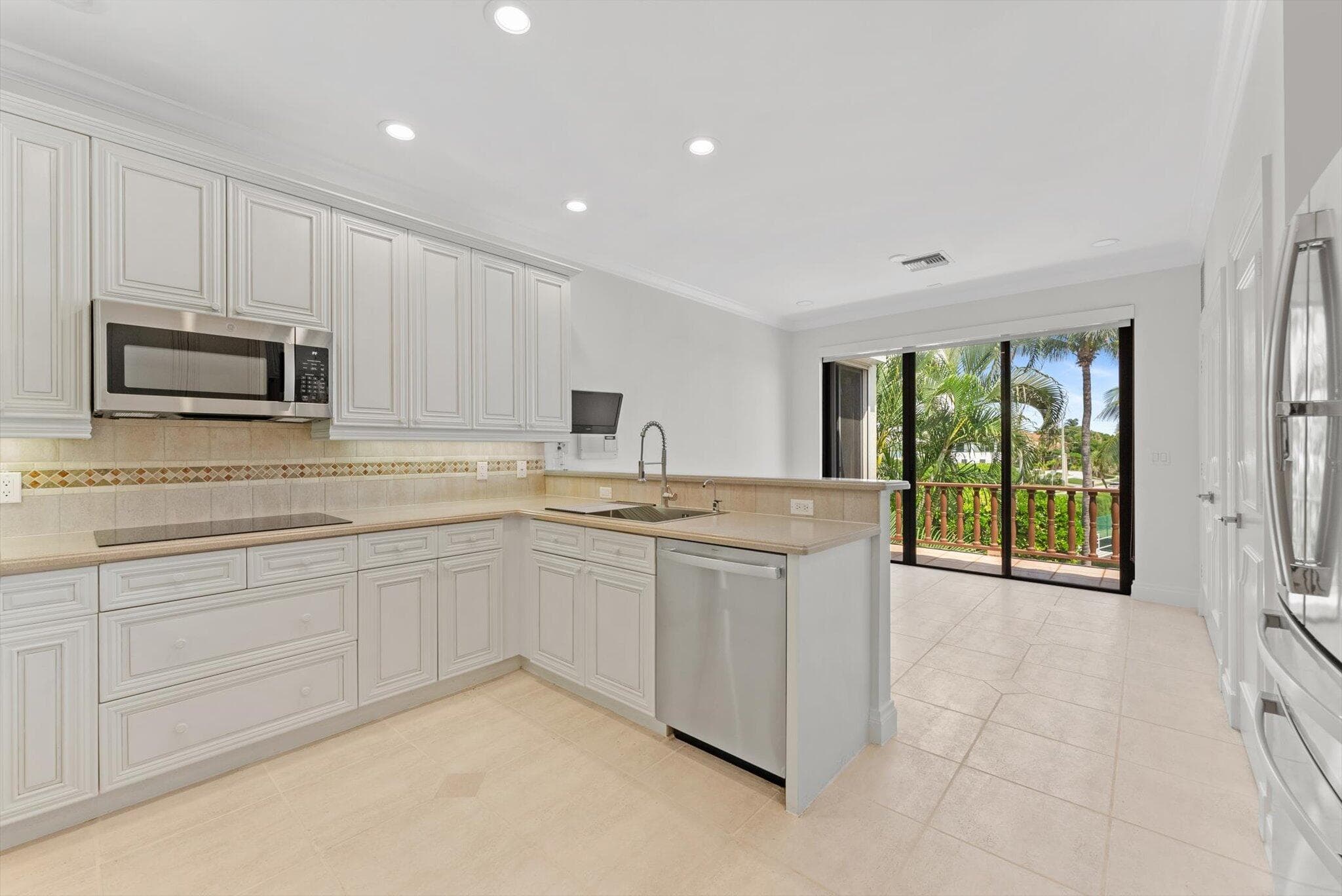 5841 N Ocean Boulevard F2, Ocean Ridge, FL 33435 18