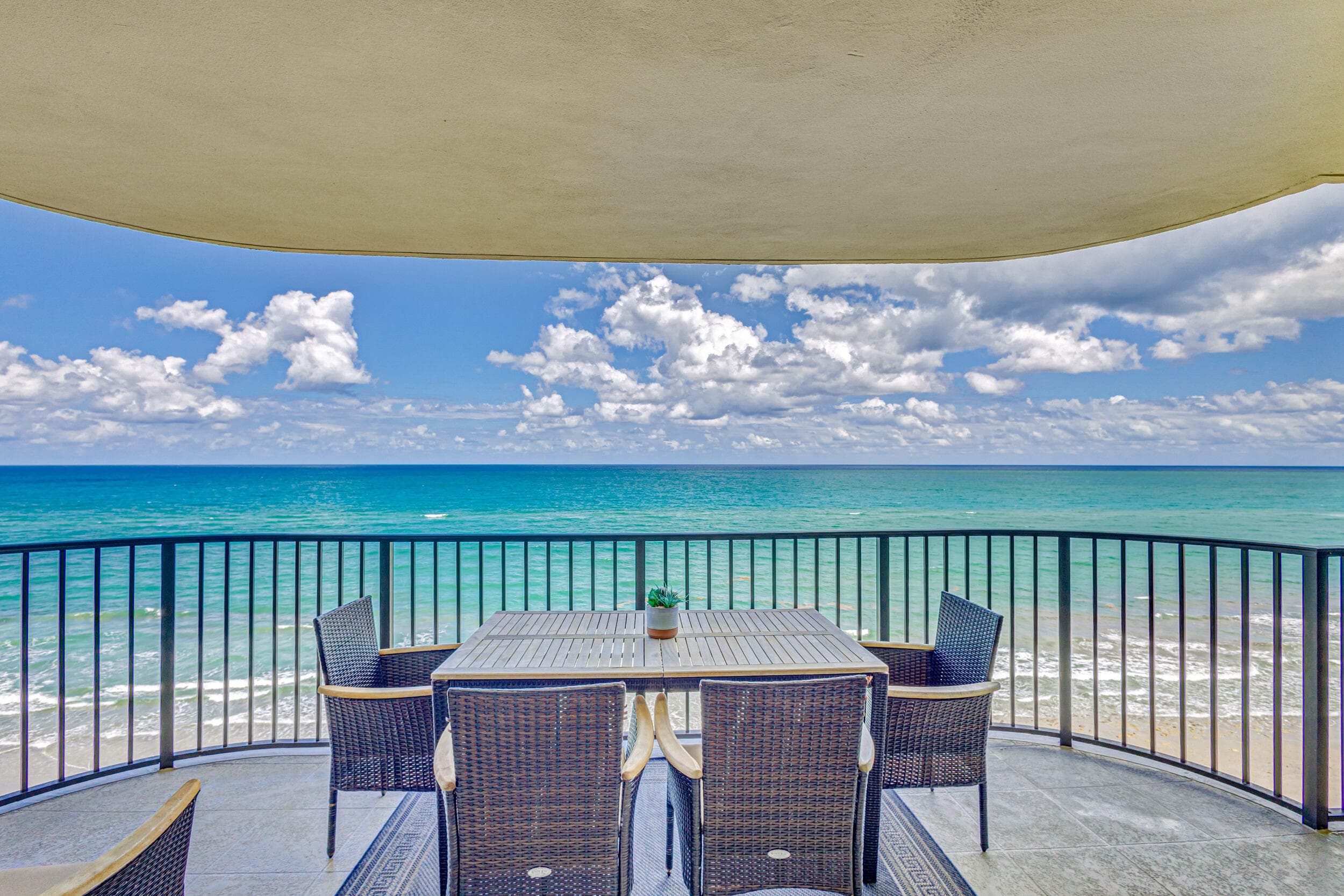 400 Beach Road 702, Tequesta, FL 33469 34