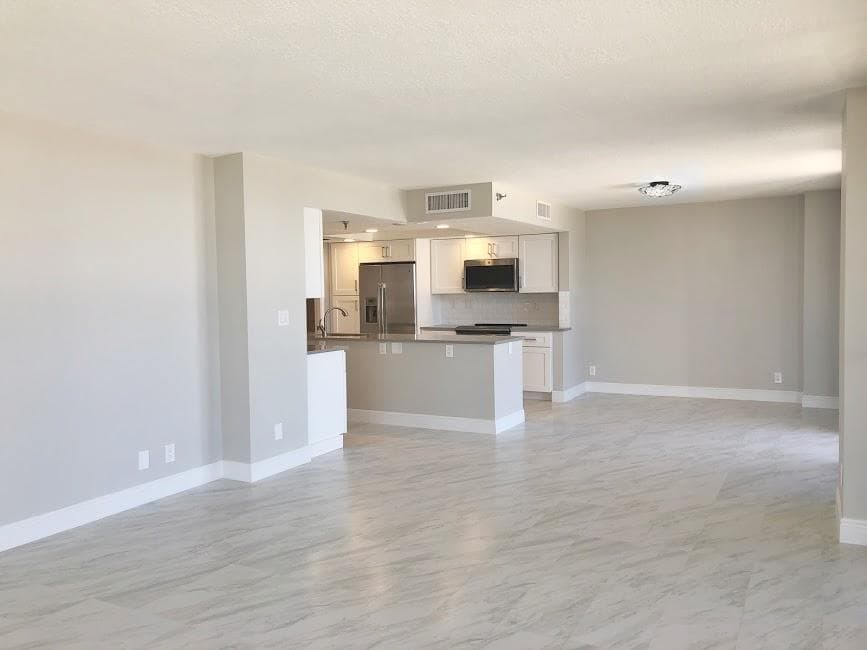115 Lakeshore Drive 746, North Palm Beach, FL 33408 10