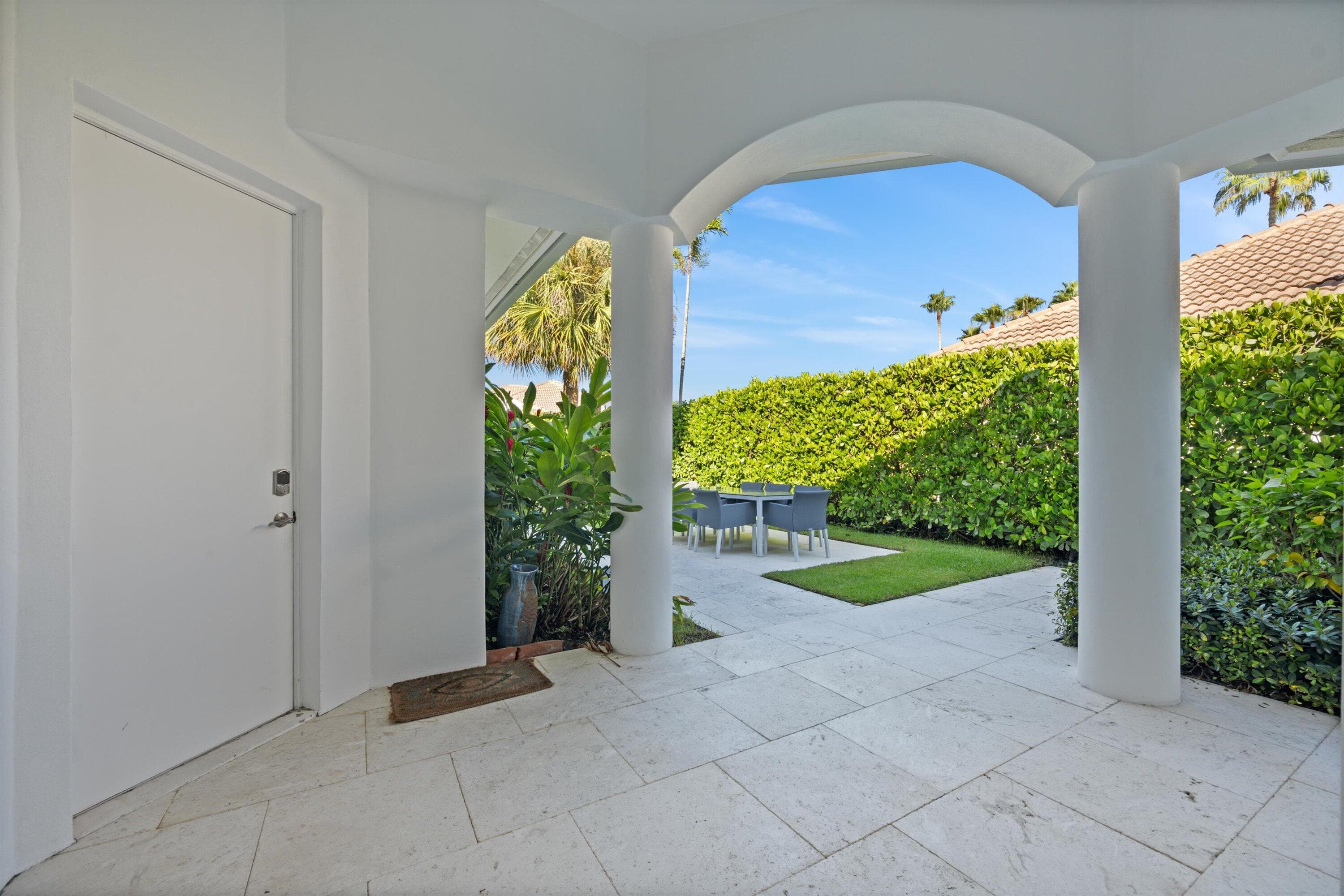 2940 Twin Oaks Way, Wellington, FL 33414 6