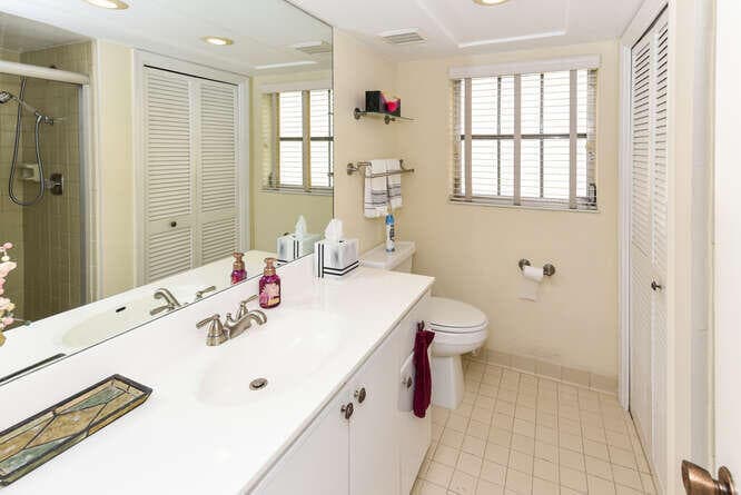 300 John F Kennedy Drive 208, Atlantis, FL 33462 23