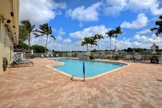 10299 Utopia Circle W, Boynton Beach, FL 33437 49