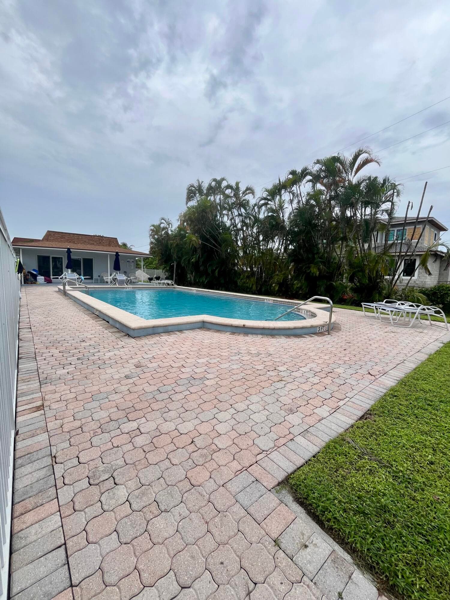 658 NE 6th Court L, Boynton Beach, FL 33435 2