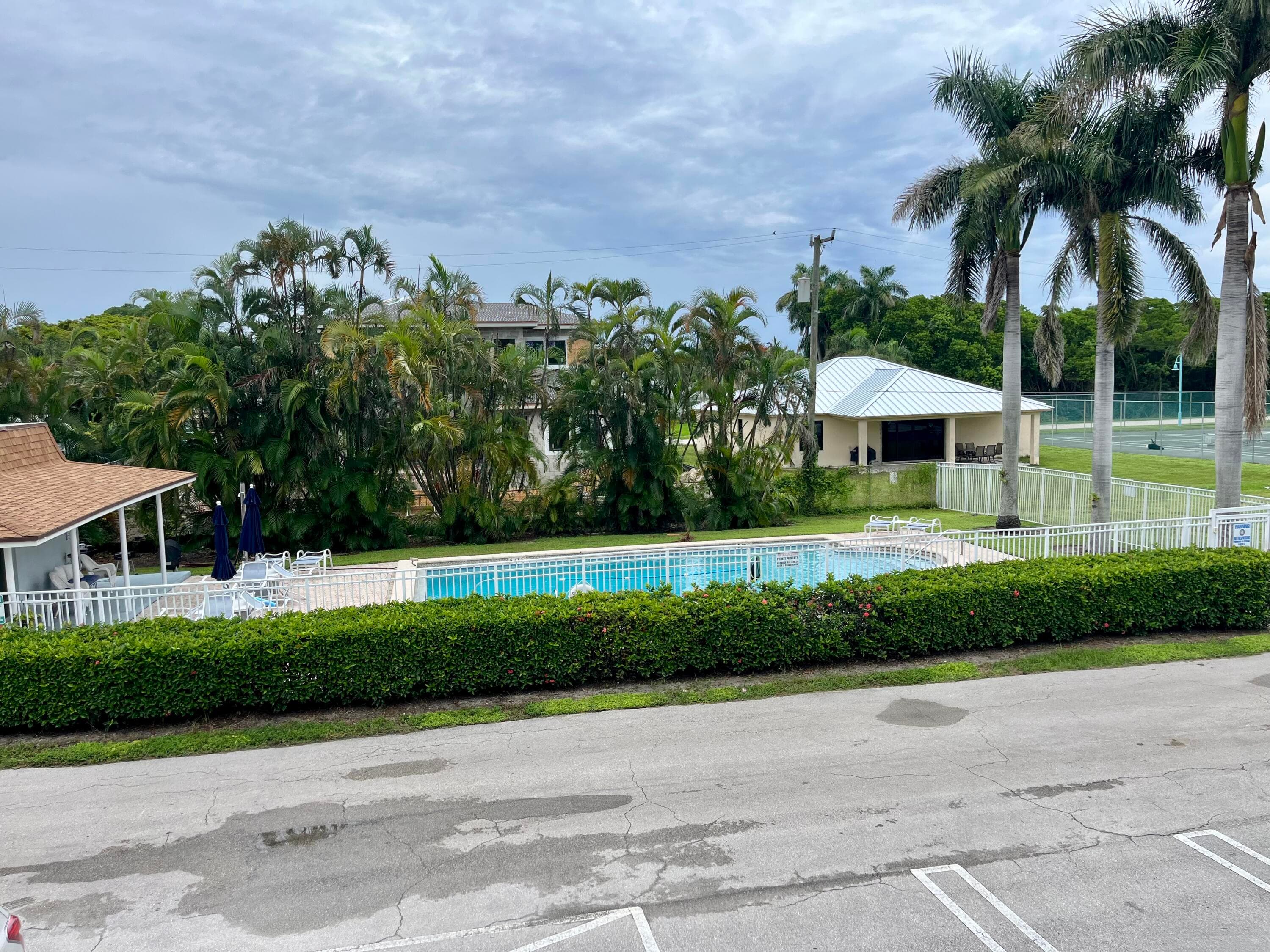 658 NE 6th Court L, Boynton Beach, FL 33435 3
